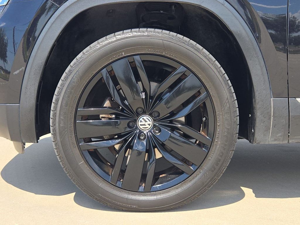 Thumbnail: 2018 Volkswagen Atlas - 8