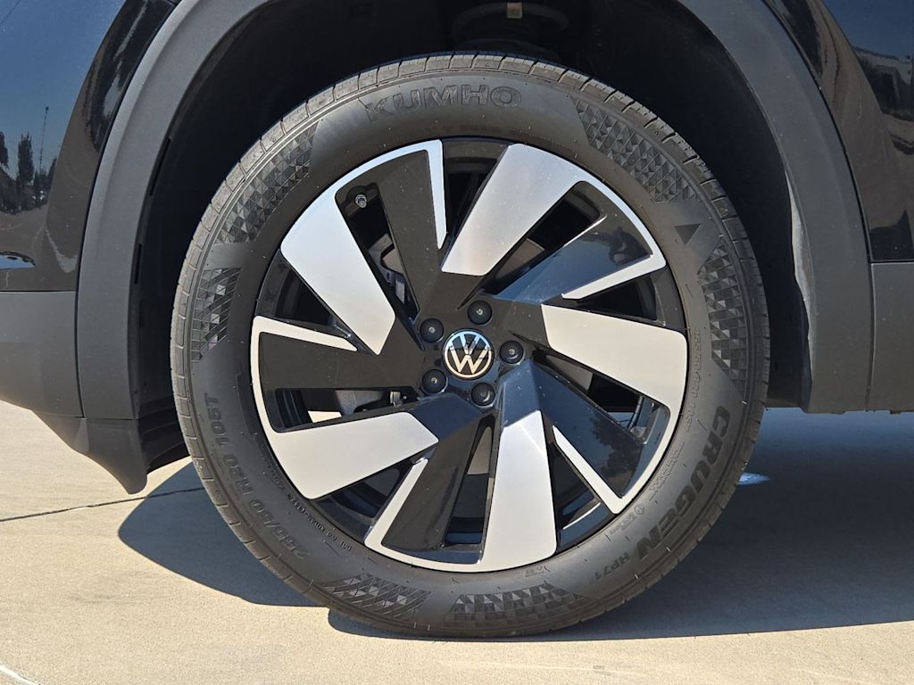 Thumbnail: 2024 Volkswagen Atlas - 8