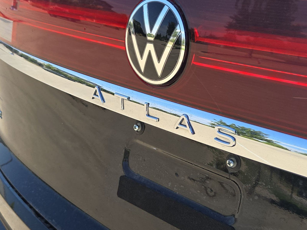 Thumbnail: 2024 Volkswagen Atlas - 21