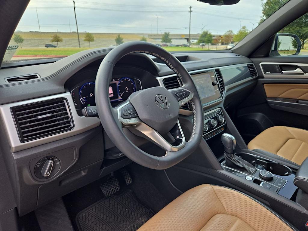 Thumbnail: 2021 Volkswagen Atlas - 2