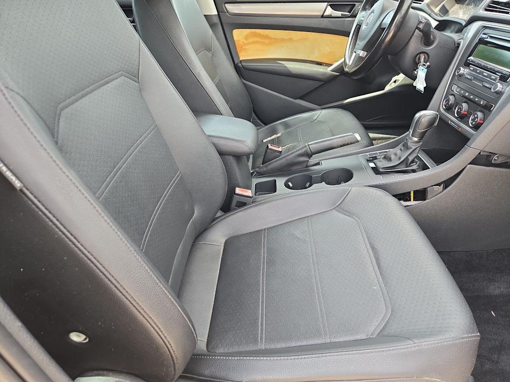 Thumbnail: 2015 Volkswagen Passat - 29