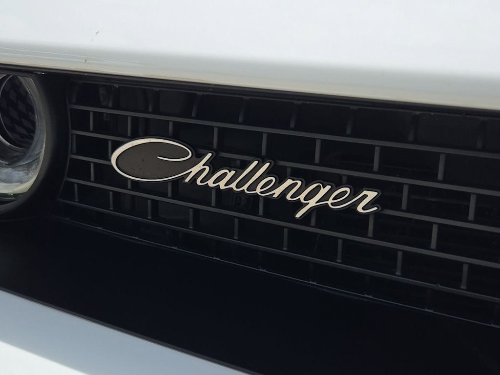 Thumbnail: 2021 Dodge Challenger - 21