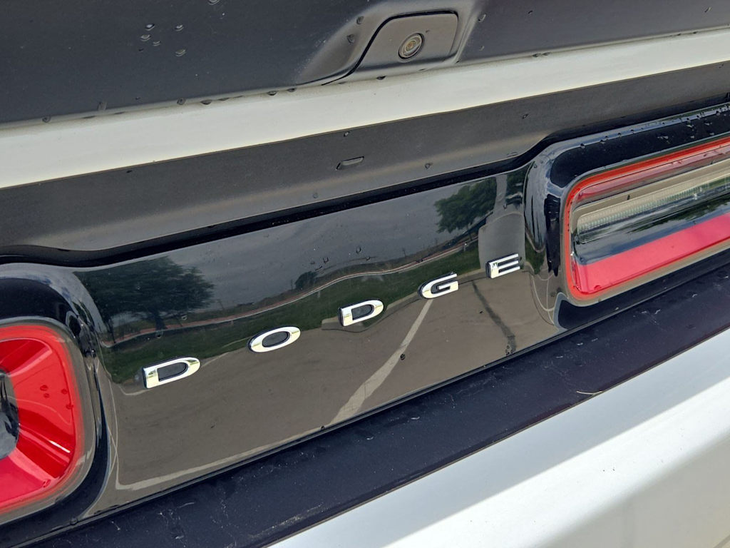 Thumbnail: 2021 Dodge Challenger - 7