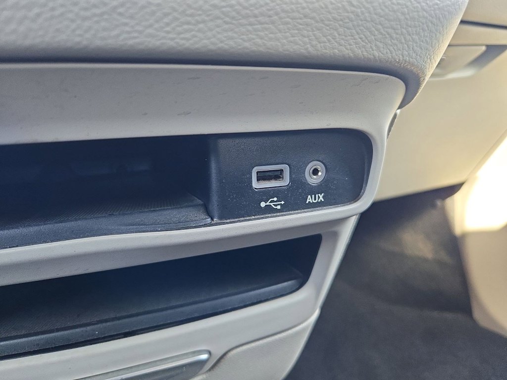 Thumbnail: 2018 Chrysler Pacifica - 31