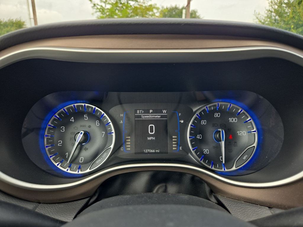 Thumbnail: 2018 Chrysler Pacifica - 31