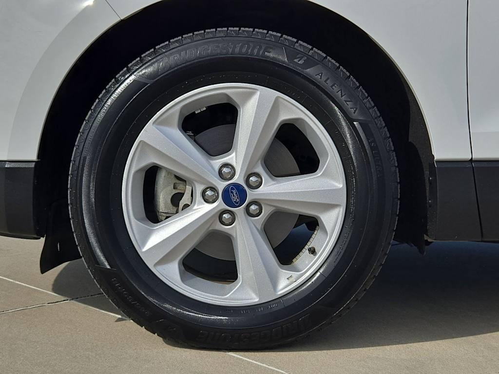 Thumbnail: 2020 Ford Edge - 8