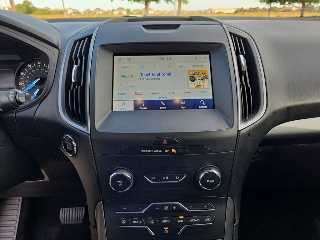 Thumbnail: 2020 Ford Edge - 14