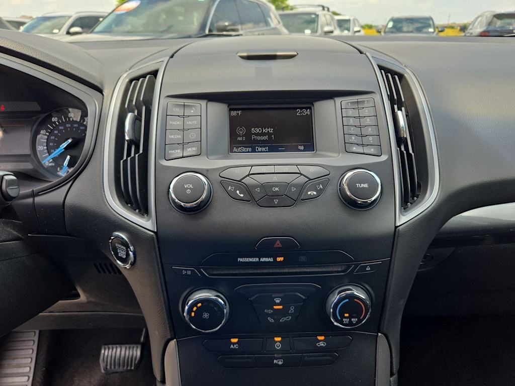 Thumbnail: 2018 Ford Edge - 14