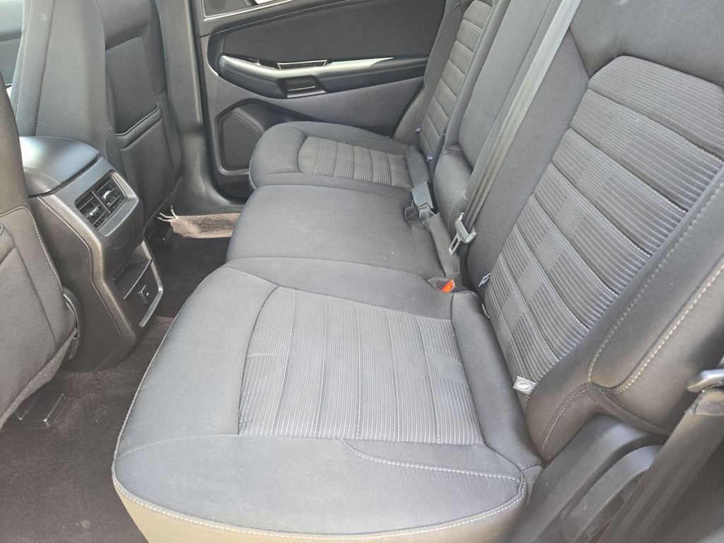 Thumbnail: 2017 Ford Edge - 23