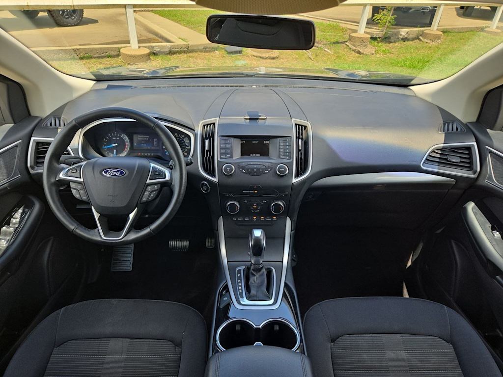 Thumbnail: 2017 Ford Edge - 9