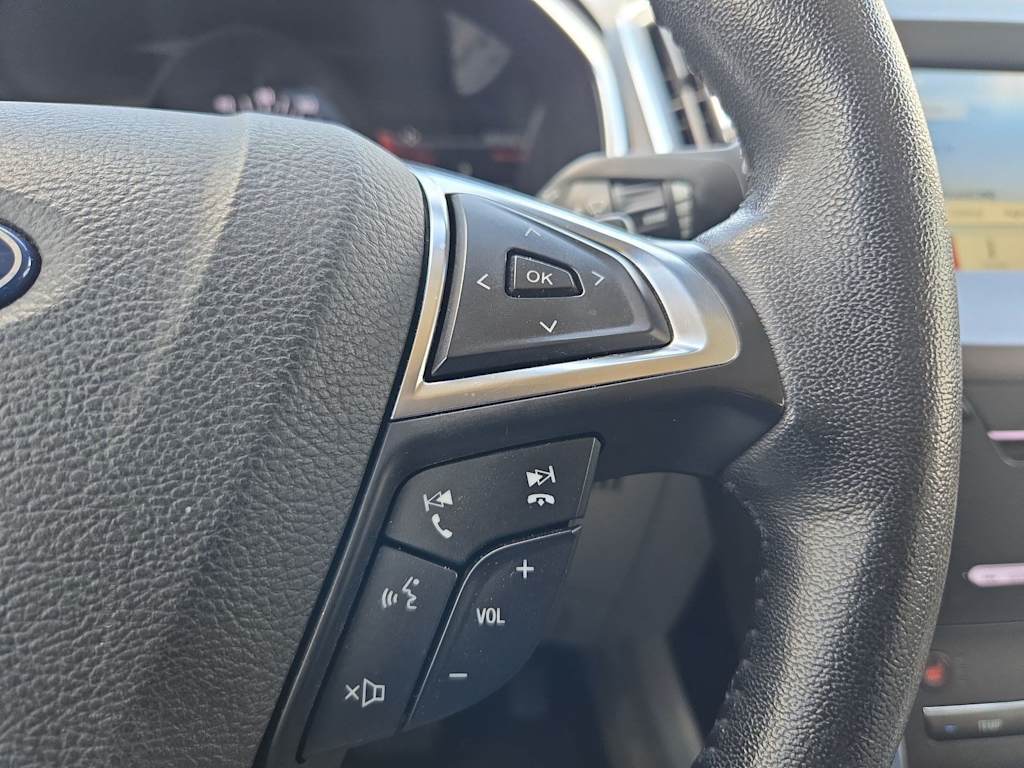 Thumbnail: 2019 Ford Edge - 27