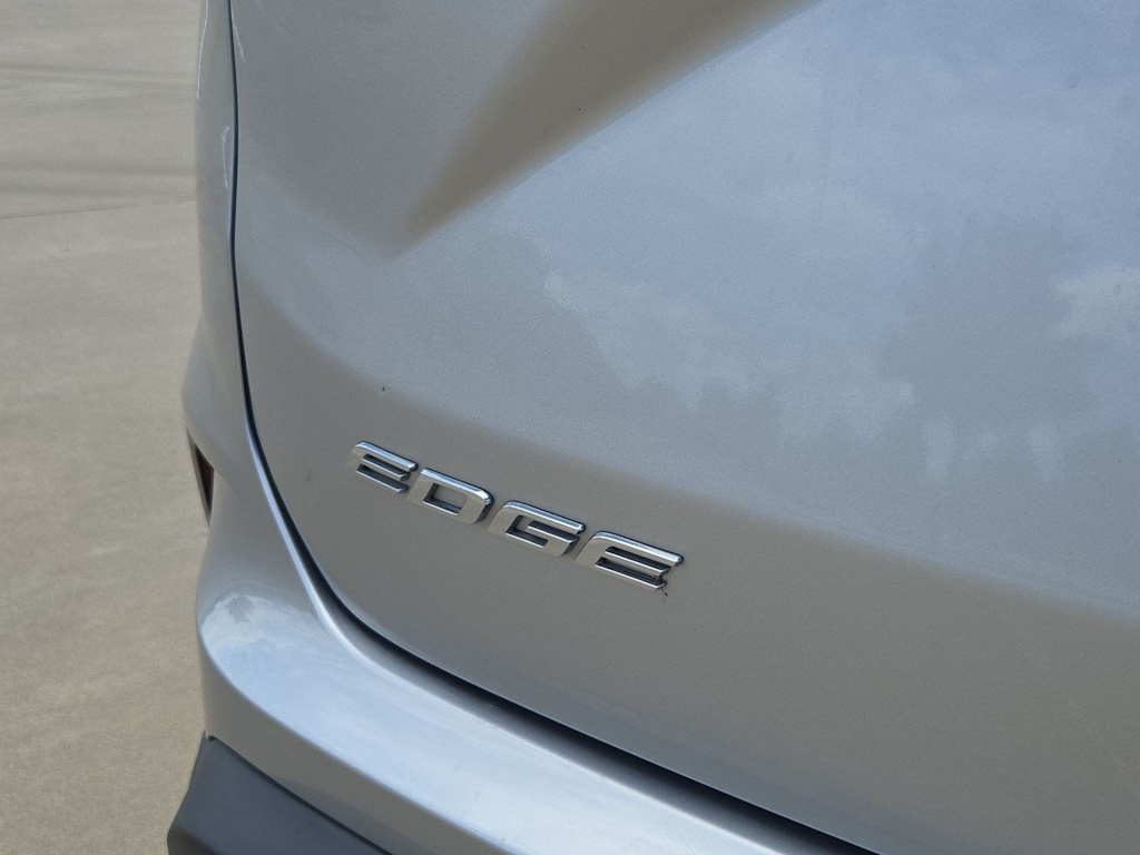 Thumbnail: 2019 Ford Edge - 7