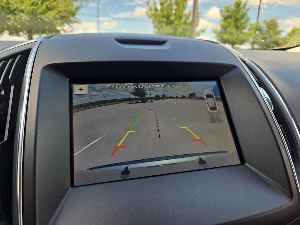 Thumbnail: 2019 Ford Edge - 29