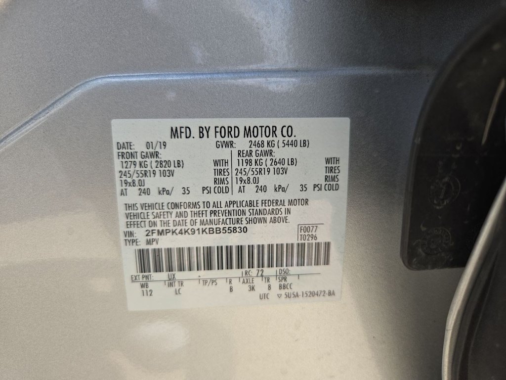 Thumbnail: 2019 Ford Edge - 18