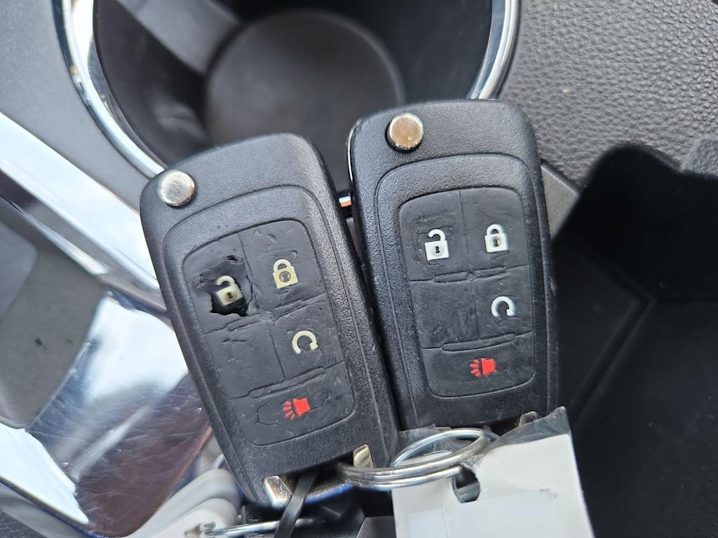 Thumbnail: 2016 Chevrolet Equinox - 32