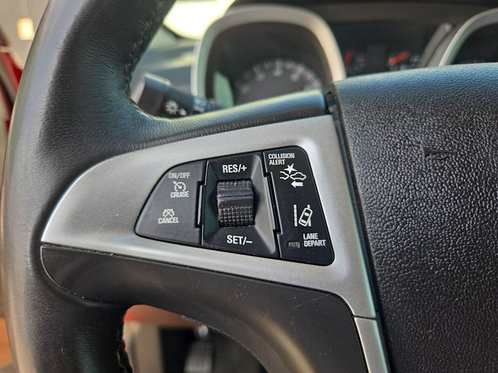 Thumbnail: 2015 Chevrolet Equinox - 30