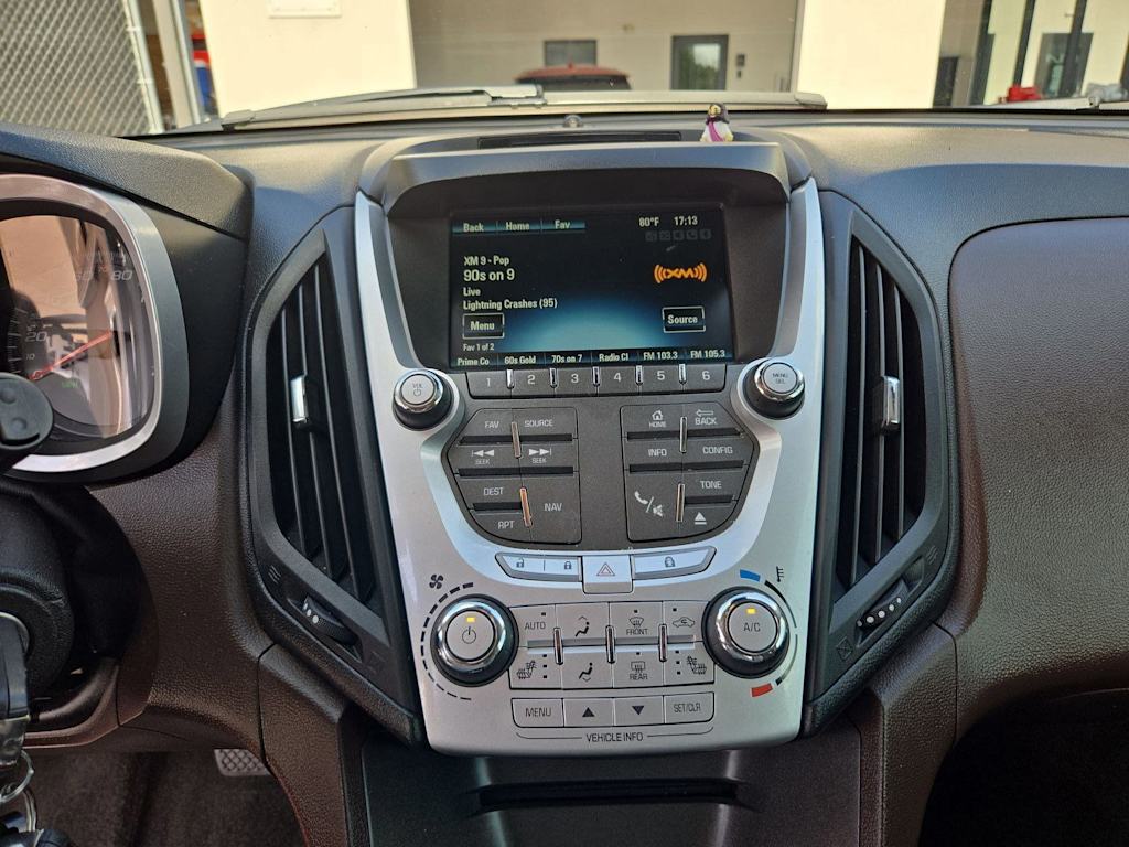 Thumbnail: 2015 Chevrolet Equinox - 14