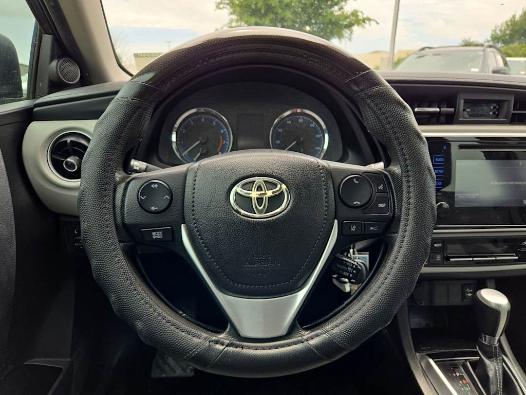 Thumbnail: 2017 Toyota Corolla - 14