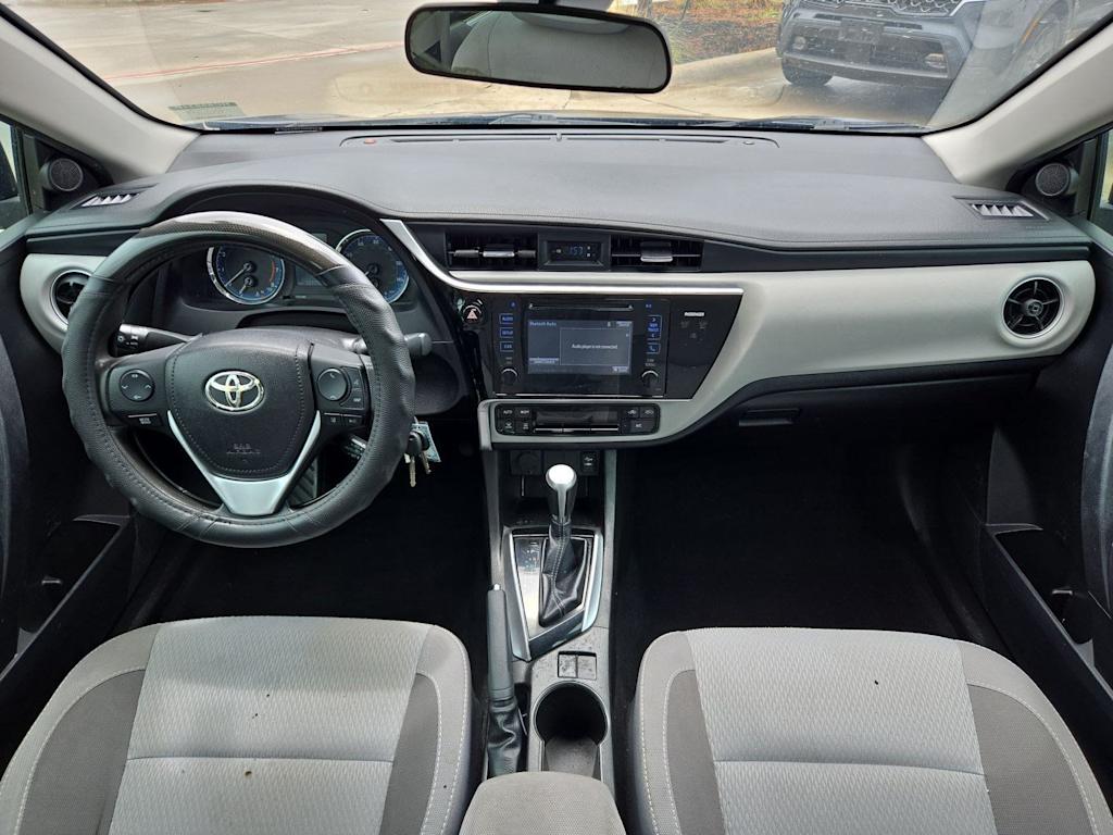 Thumbnail: 2017 Toyota Corolla - 9