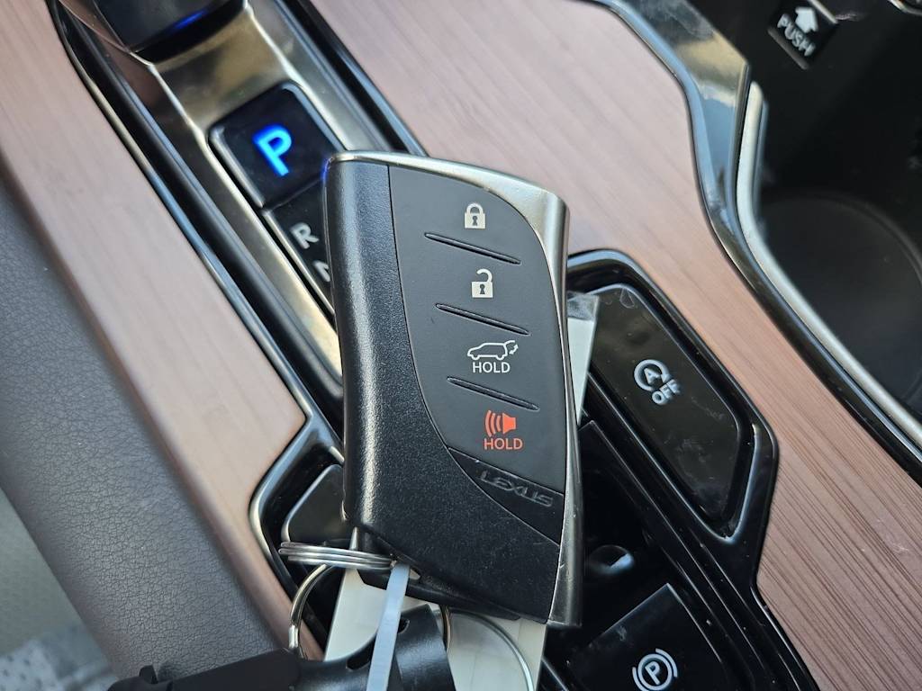 Thumbnail: 2023 Lexus RX - 35