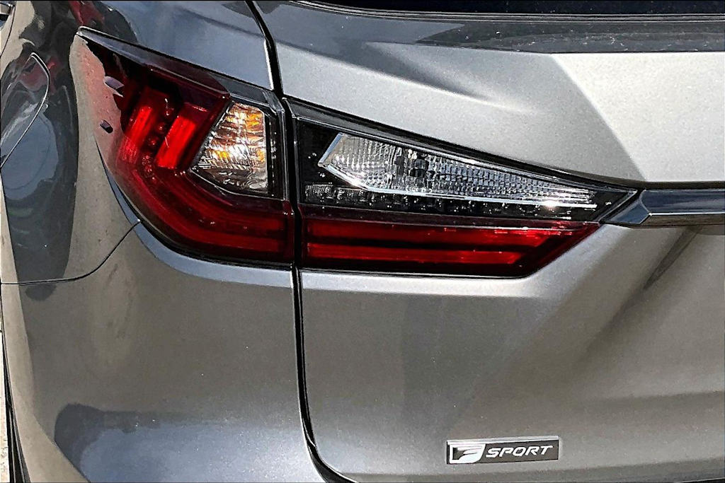 Thumbnail: 2022 Lexus RX - 31