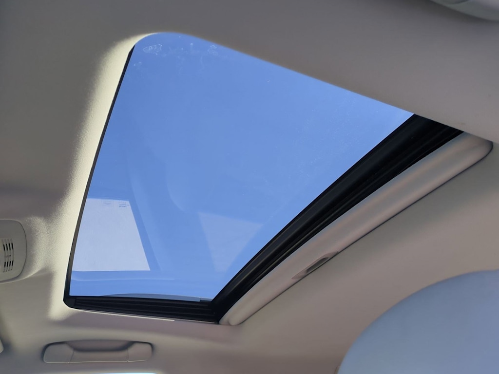 Thumbnail: 2011 Lexus RX - 26