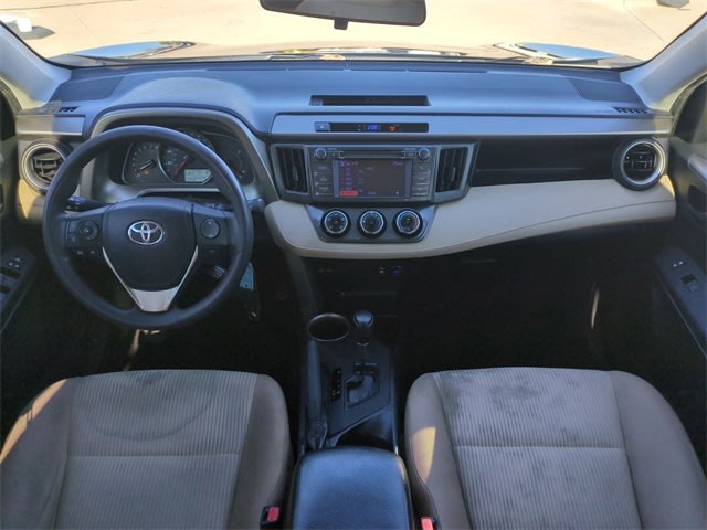 2013 Toyota RAV4 LE 10