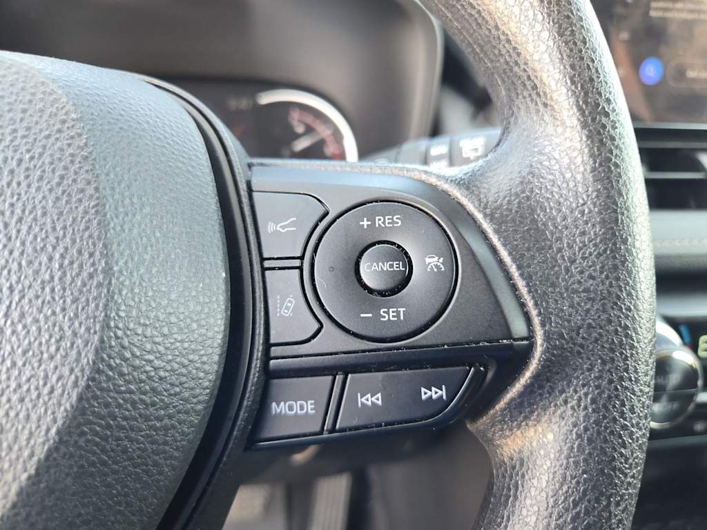 Thumbnail: 2024 Toyota RAV4 - 27
