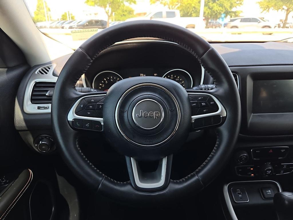 Thumbnail: 2017 Jeep Compass - 13