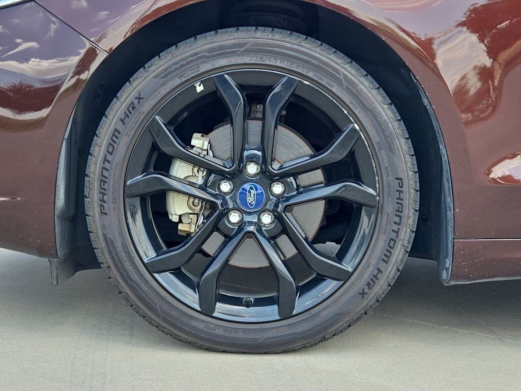 Thumbnail: 2019 Ford Fusion - 8