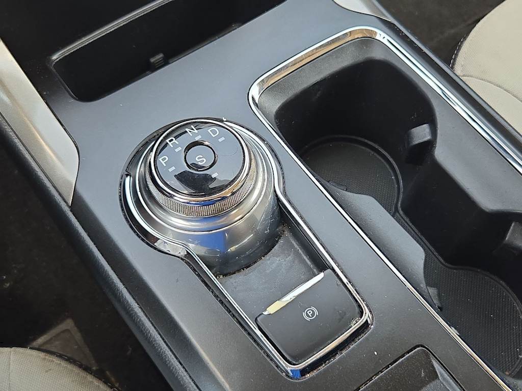 Thumbnail: 2019 Ford Fusion - 33