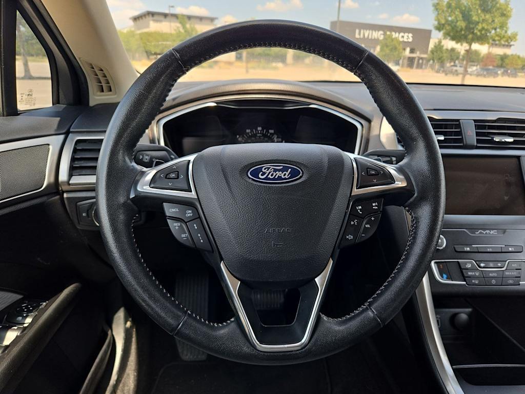 Thumbnail: 2019 Ford Fusion - 13