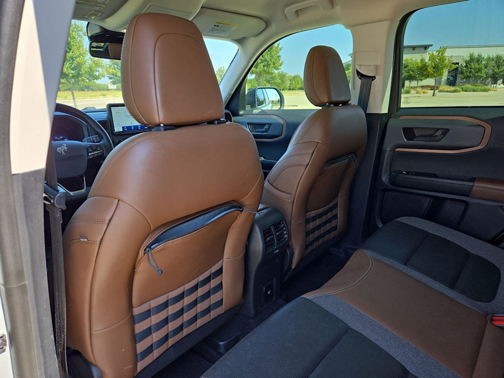 Thumbnail: 2021 Ford Bronco Sport - 12