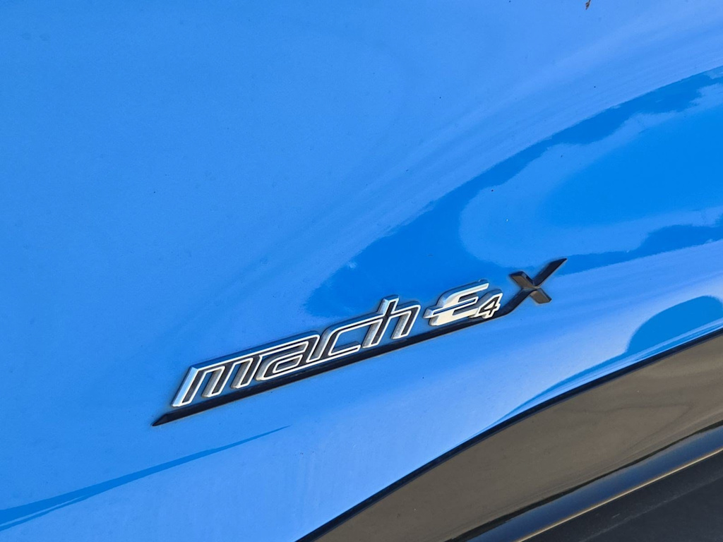 Thumbnail: 2021 Ford Mustang Mach-E - 20