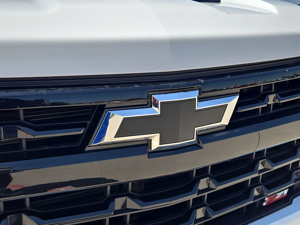Thumbnail: 2024 Chevrolet Silverado 1500 - 22