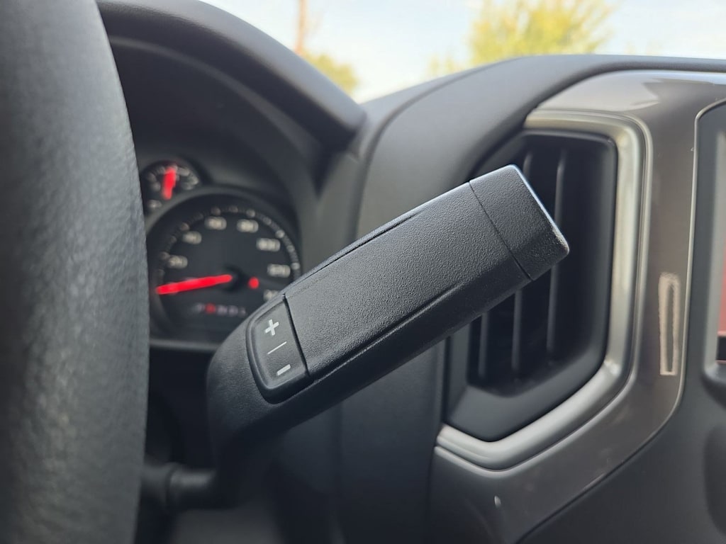 Thumbnail: 2025 Chevrolet Silverado 1500 - 31