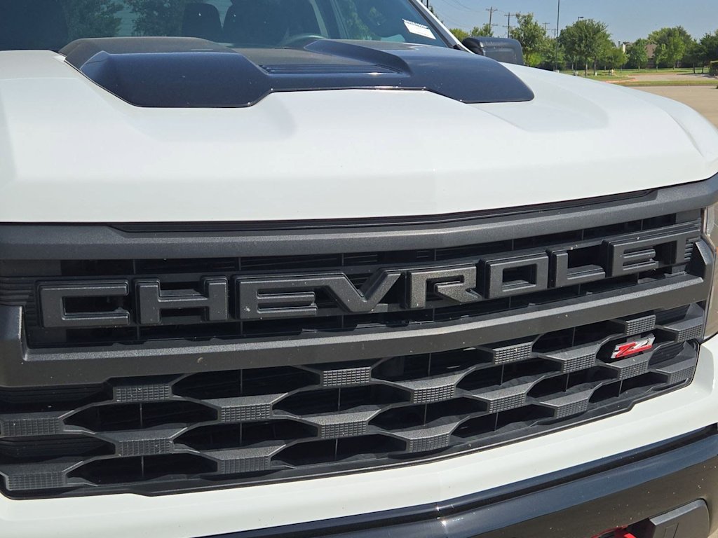 Thumbnail: 2025 Chevrolet Silverado 1500 - 7
