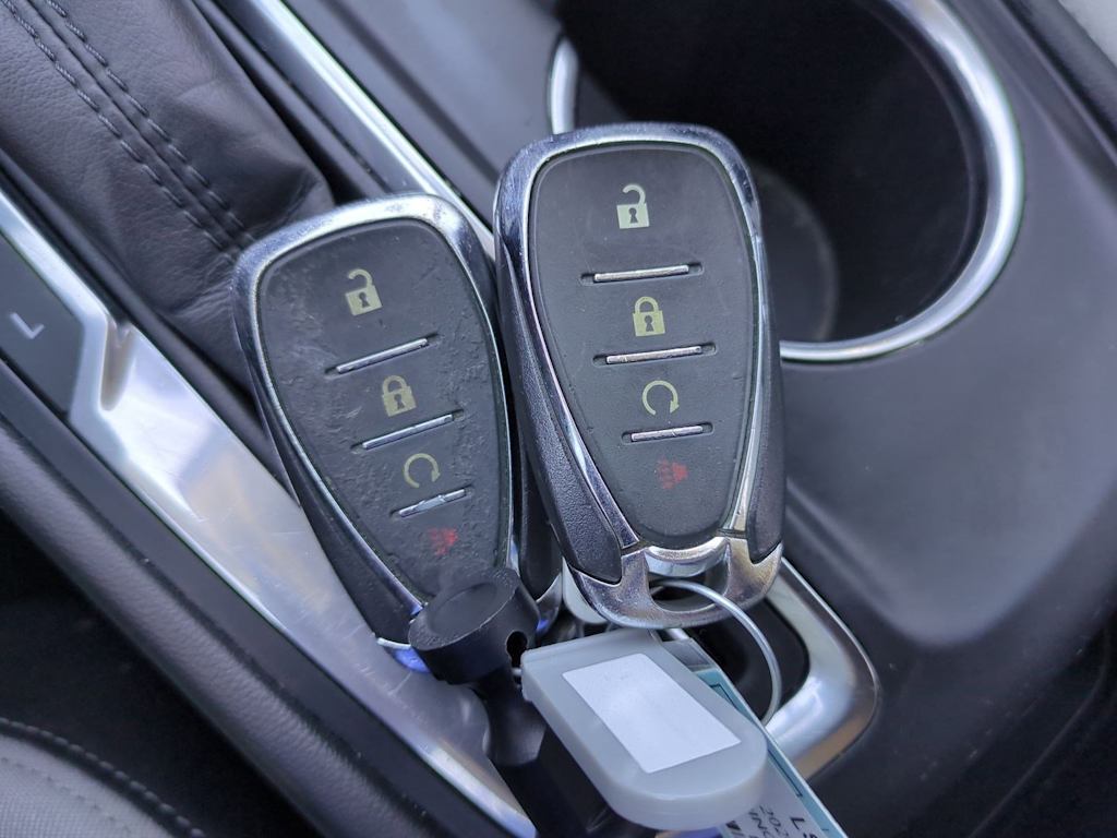 Thumbnail: 2020 Chevrolet Equinox - 33