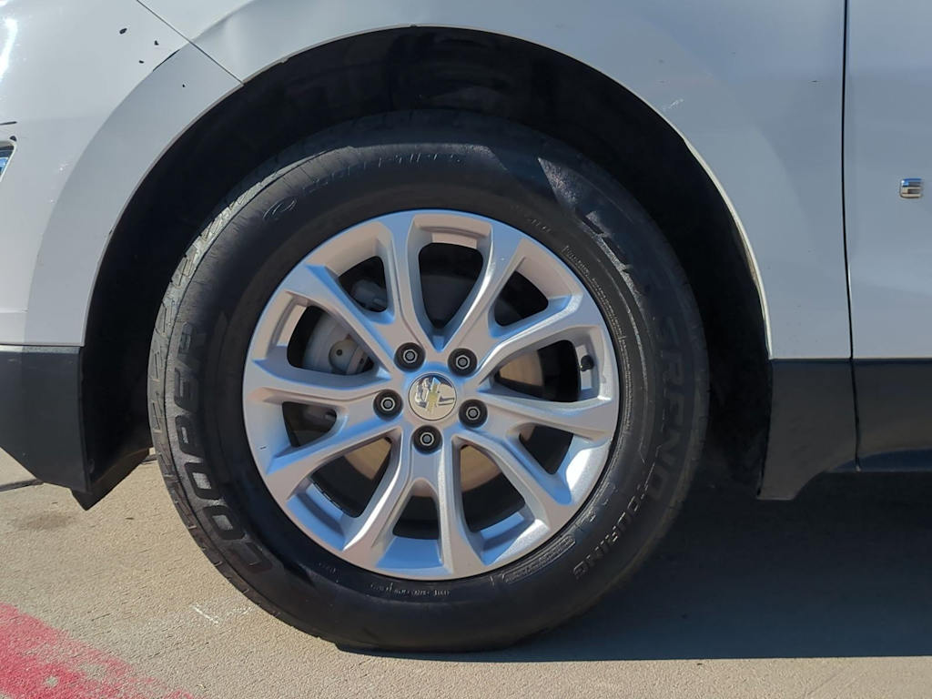 Thumbnail: 2020 Chevrolet Equinox - 8