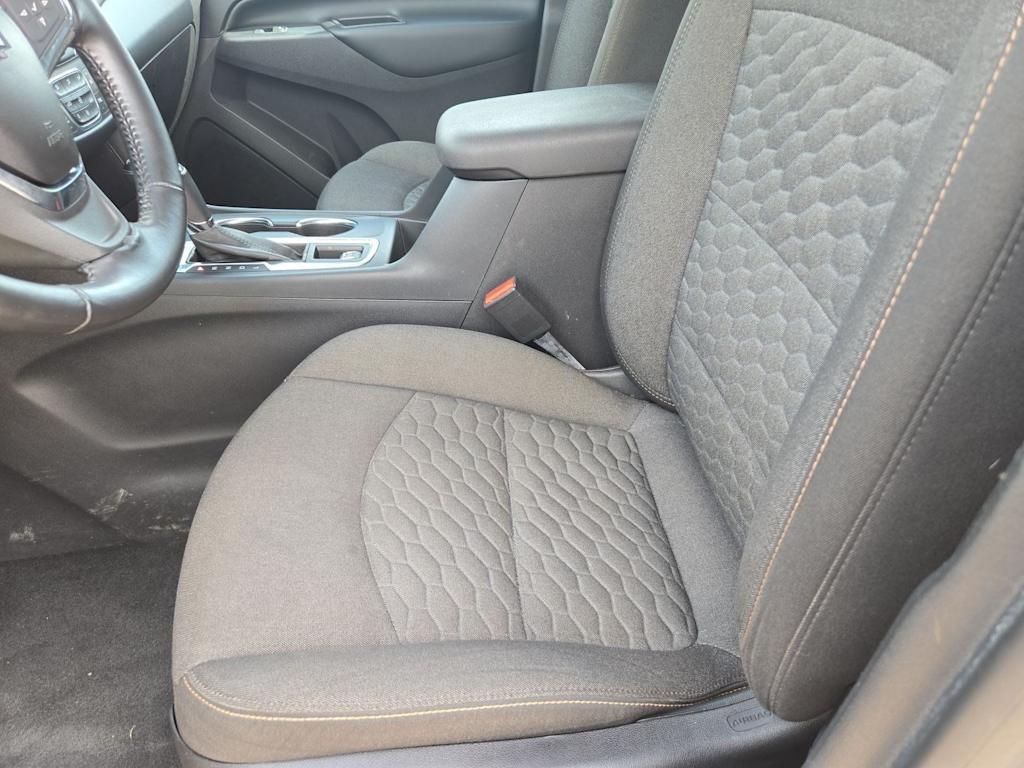 Thumbnail: 2019 Chevrolet Equinox - 10