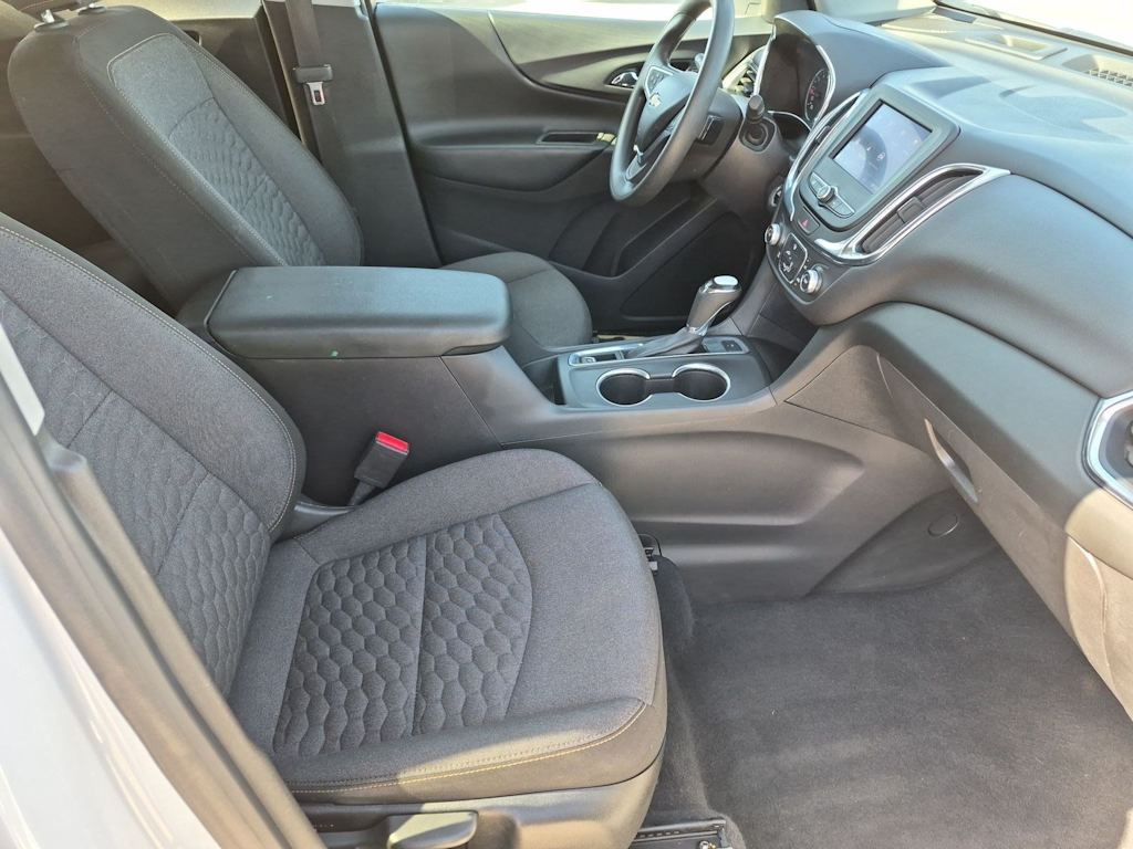 Thumbnail: 2021 Chevrolet Equinox - 11