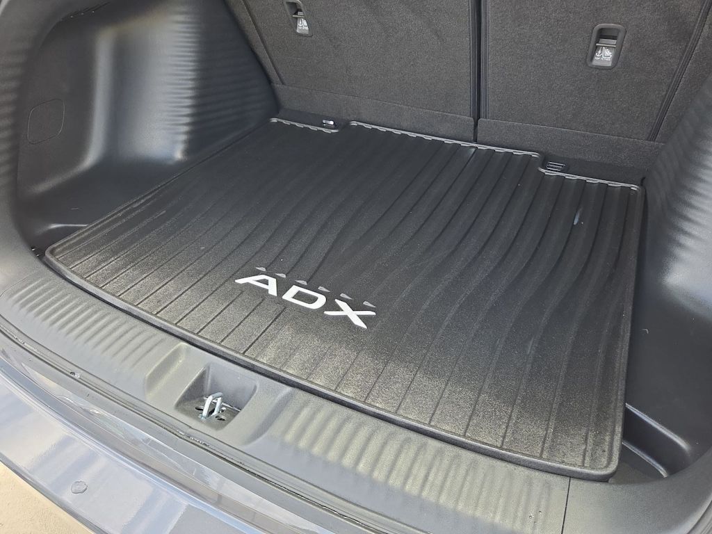 Thumbnail: 2025 Acura ADX - 35