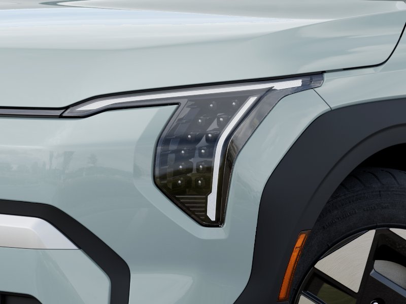 Thumbnail: 2027 Kia EV3 - 5