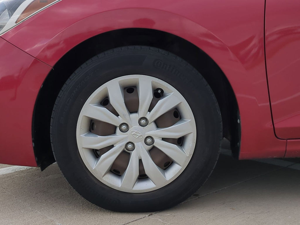 Thumbnail: 2018 Hyundai Accent - 8