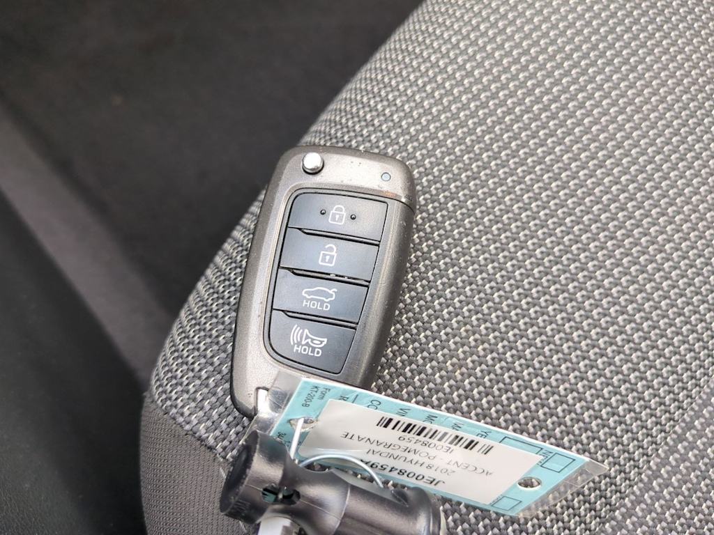 Thumbnail: 2018 Hyundai Accent - 19