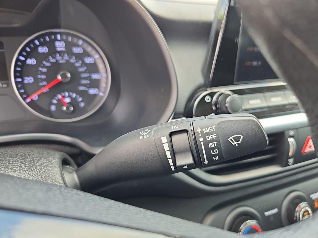 Thumbnail: 2023 Kia Forte - 16