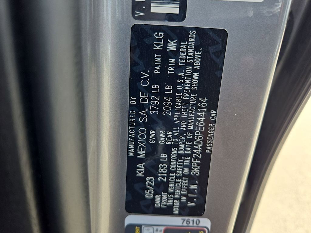 Thumbnail: 2023 Kia Forte - 18