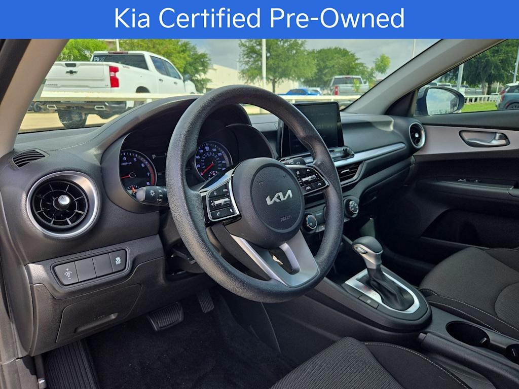 Thumbnail: 2023 Kia Forte - 2