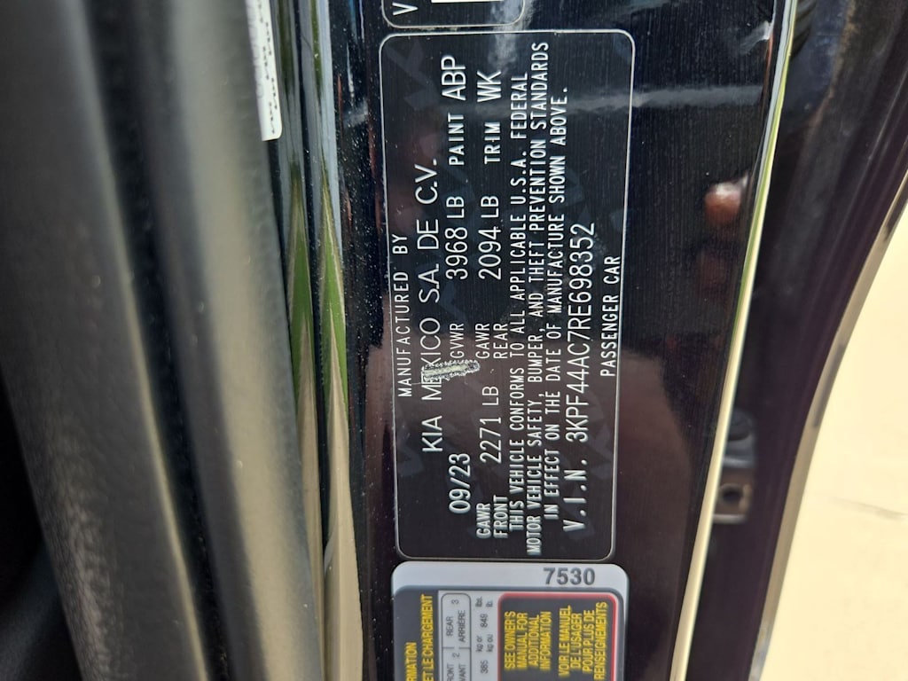 Thumbnail: 2024 Kia Forte - 17