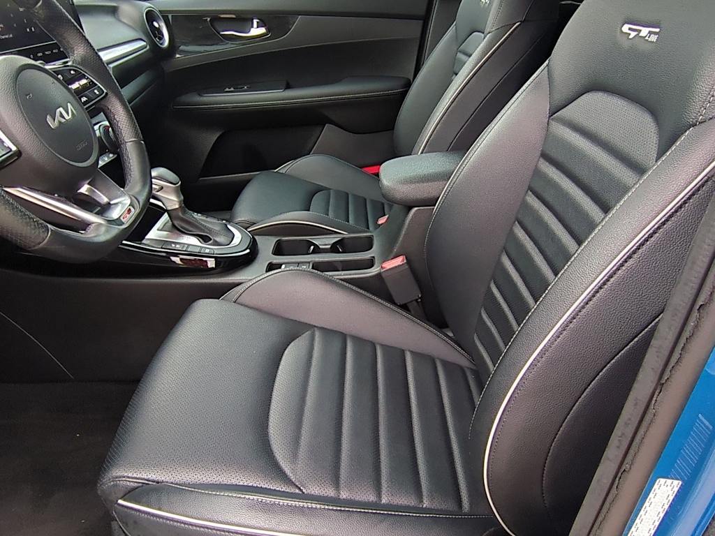 2023 Kia Forte GT-Line 11